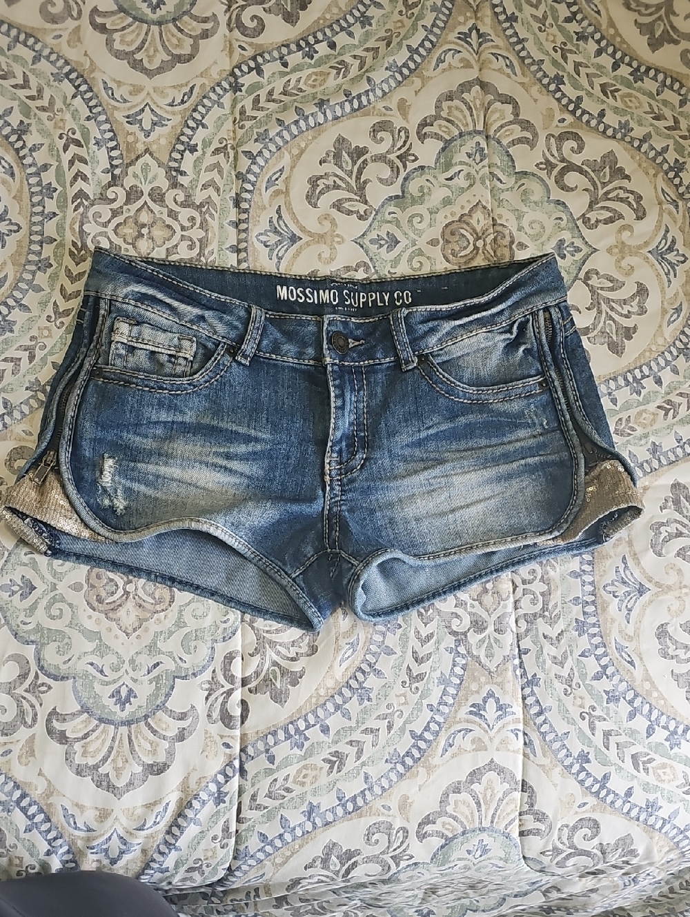 Mossimo Supply Co. Women's Blue Denim Shorts
